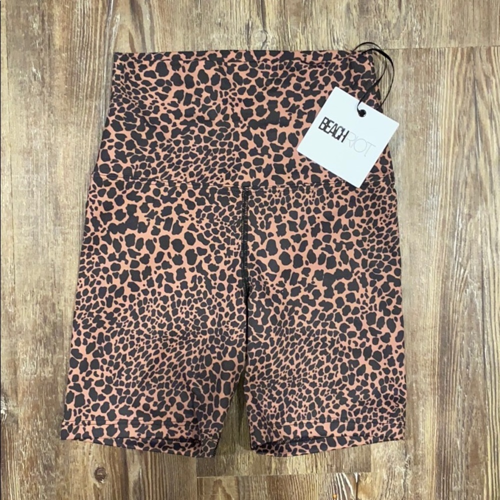 Beach Riot Leopard Biker Shorts sz S